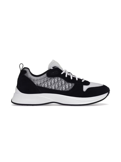 "B25" Sneaker