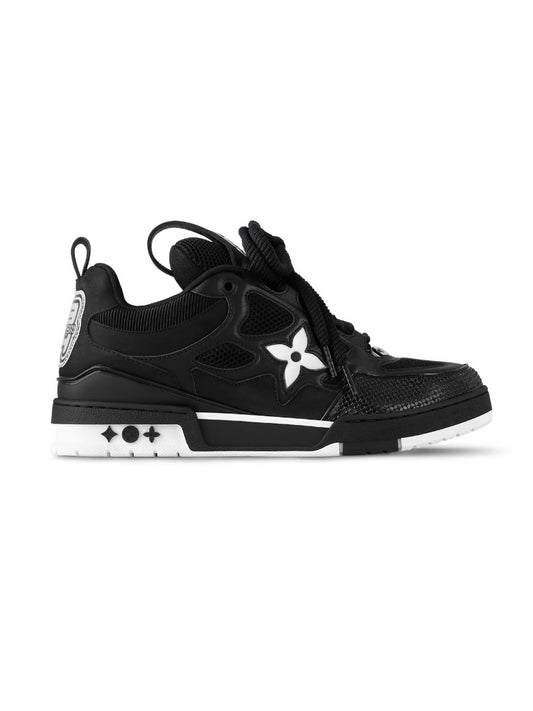 "LV" Skate Black White